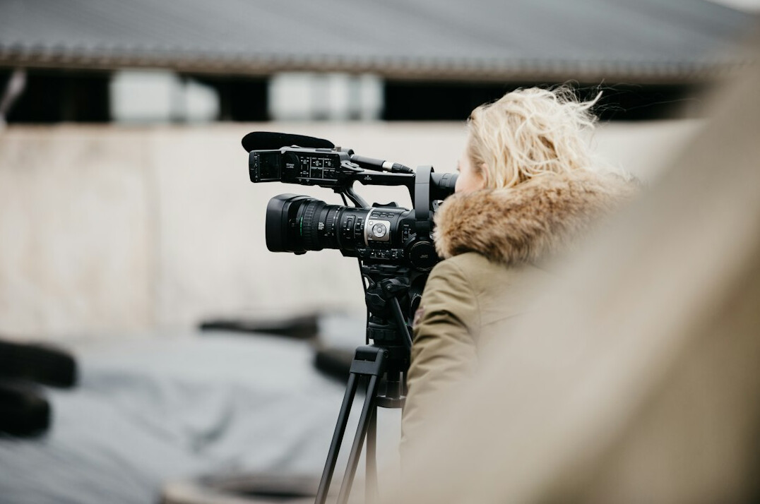 news reporter